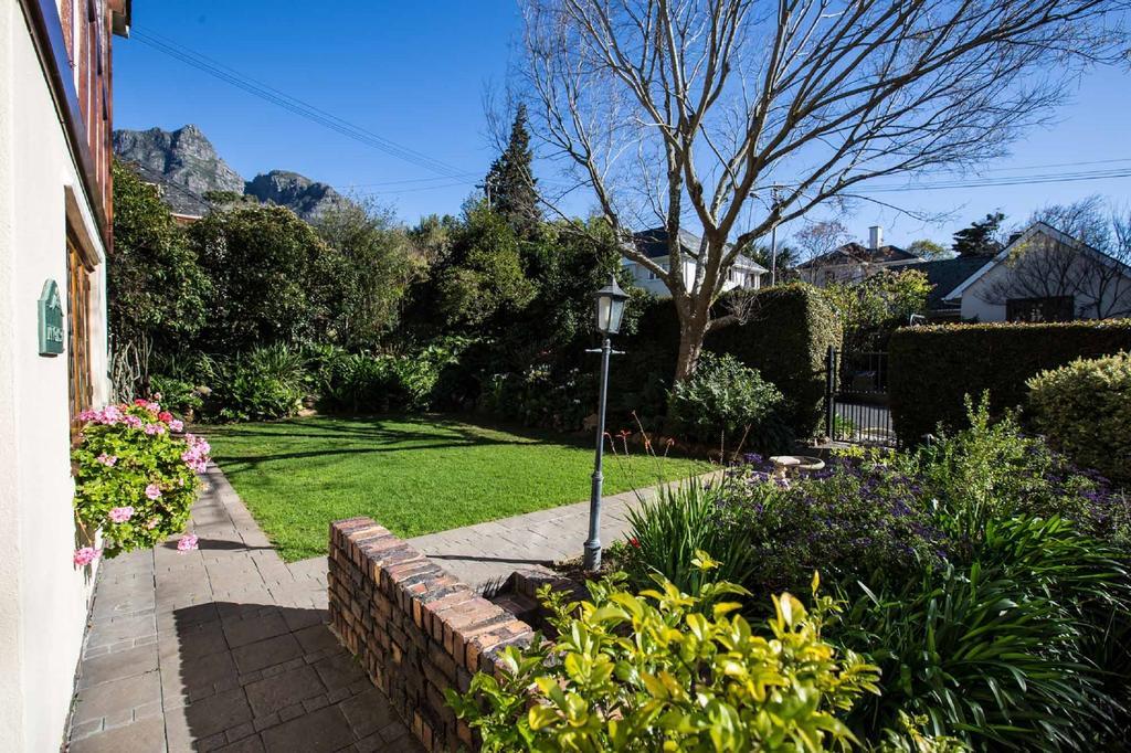 Knightsbury Guest House Cape Town Exterior photo